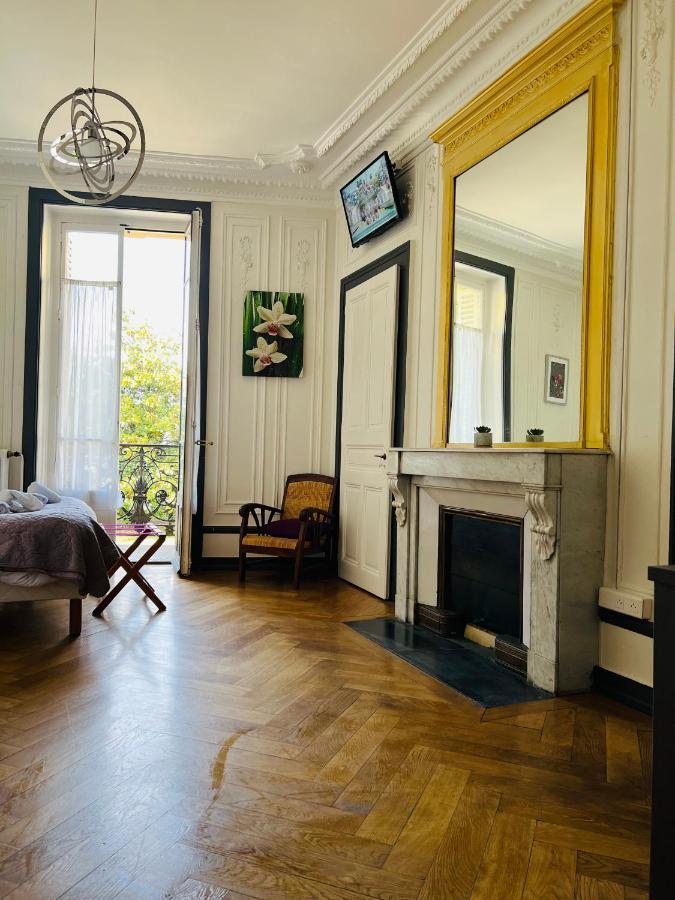 Hotel Savoy Aix-les-Bains Zewnętrze zdjęcie