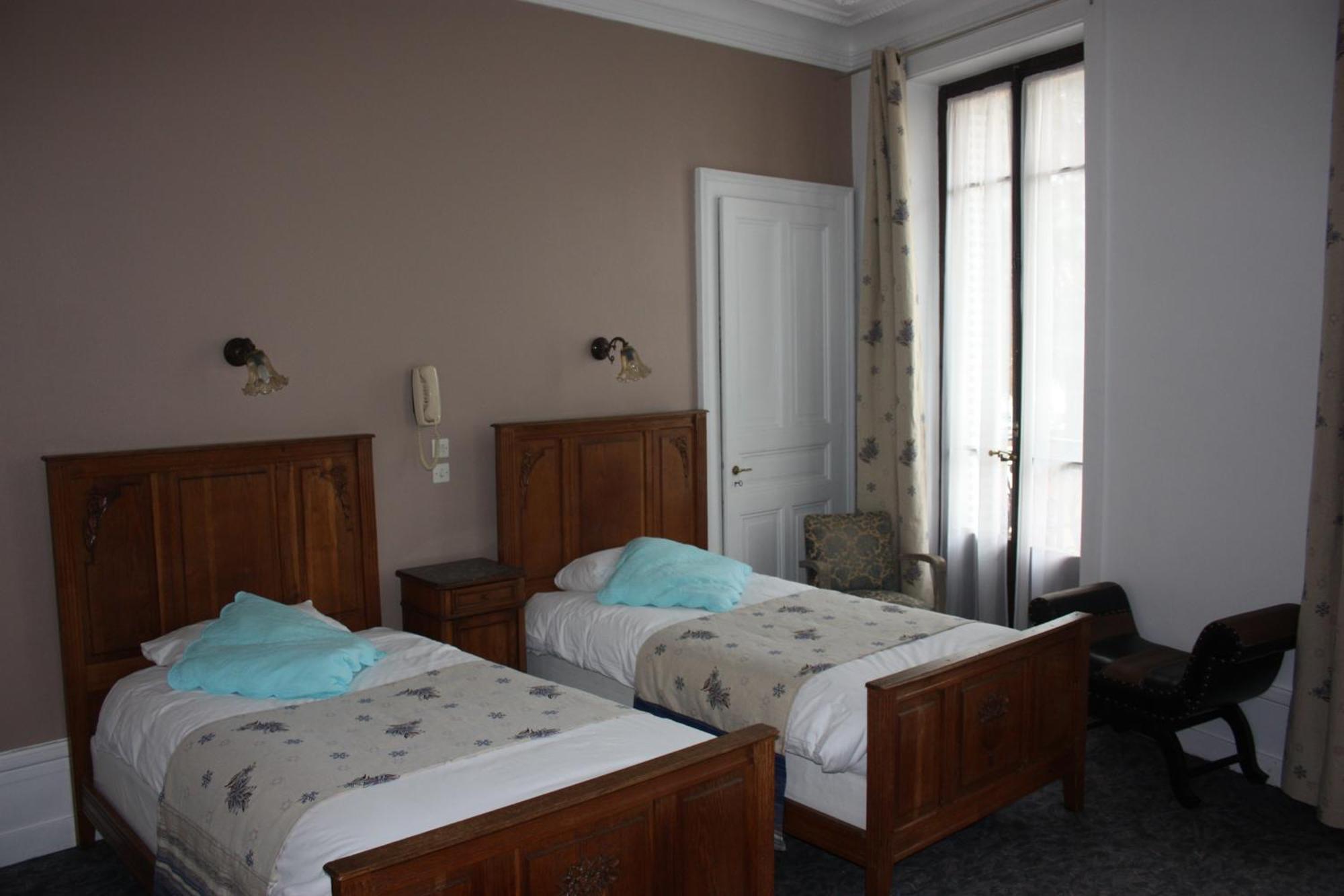 Hotel Savoy Aix-les-Bains Zewnętrze zdjęcie